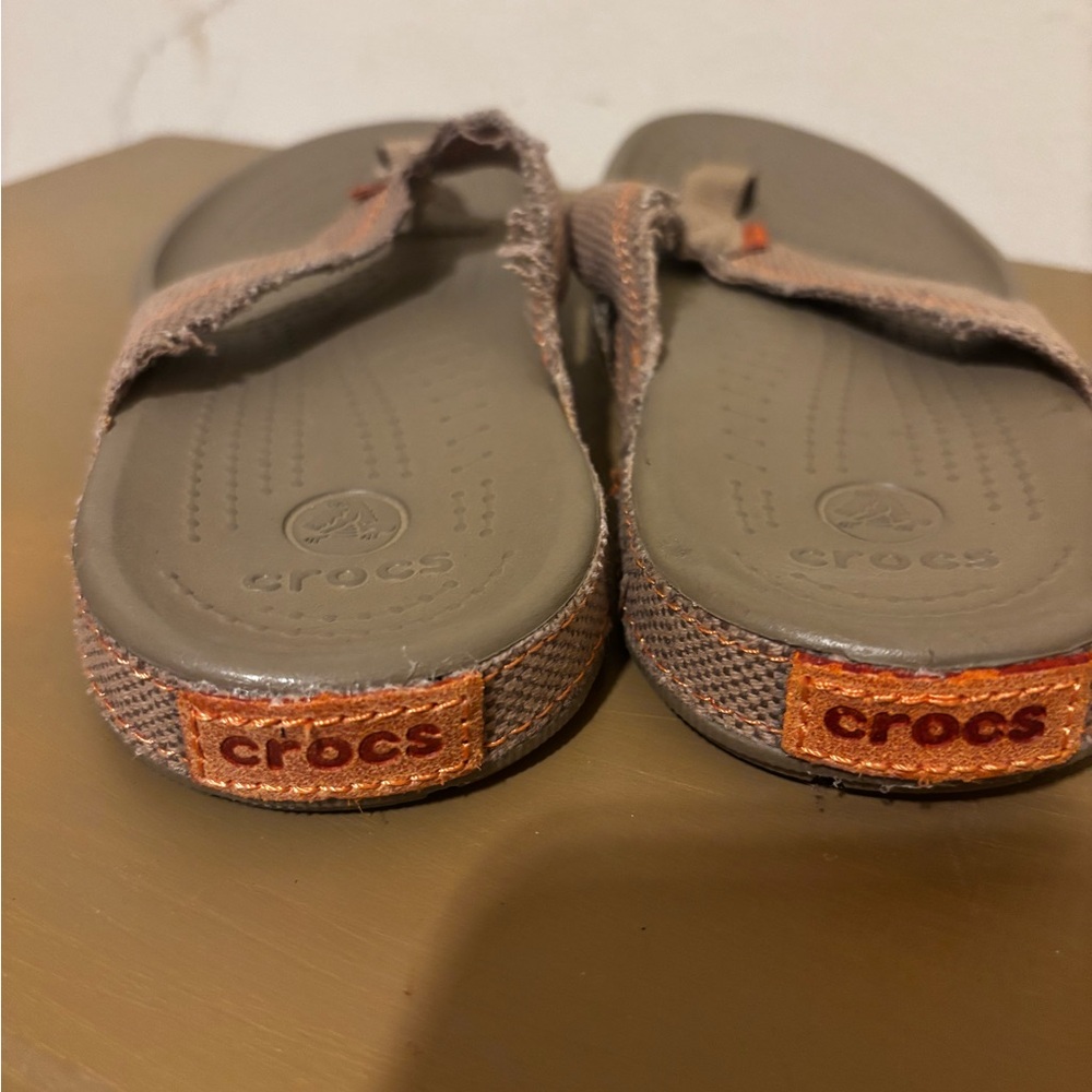 CROCS J3 Kids Sandals in Tan and Orange - Picture 4 of 7